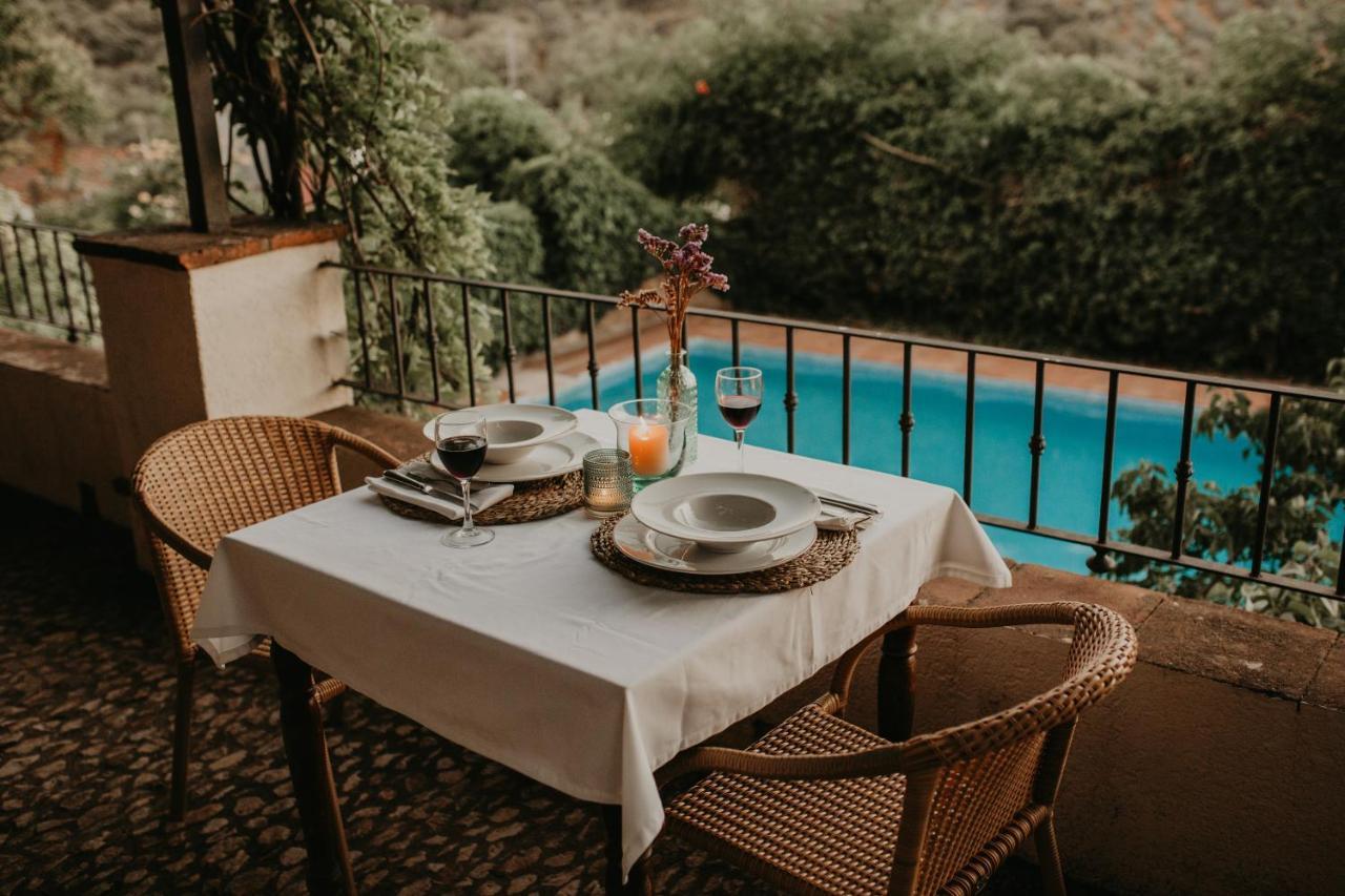 Hotel Posada De Valdezufre Aracena Zewnętrze zdjęcie